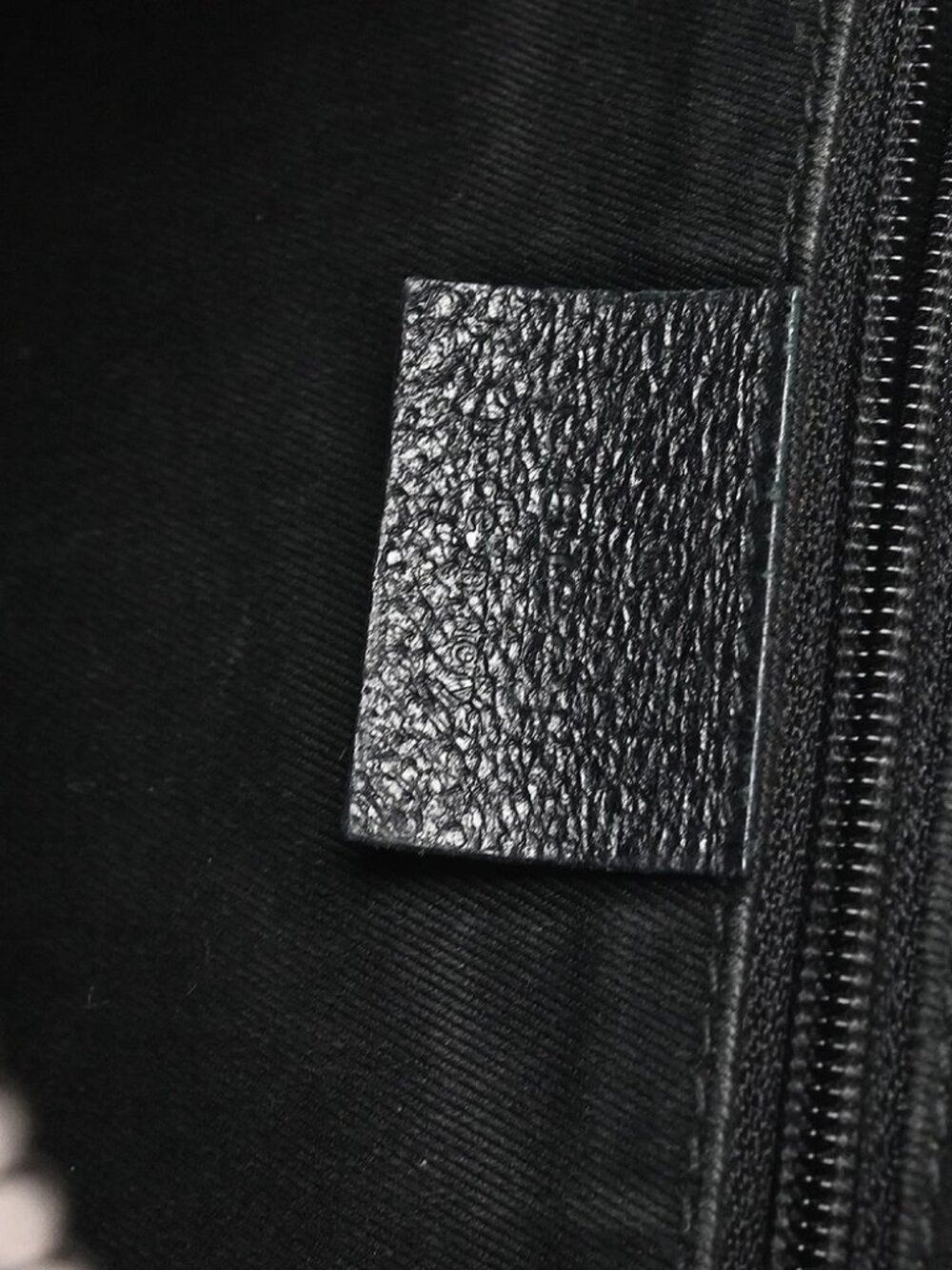 Gucci Black Canvas GG Shoulder bag - Picture 13 of 14